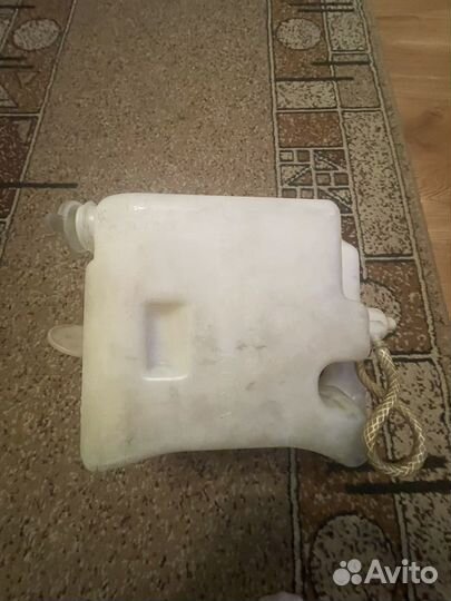 Бачок омывателя w210
