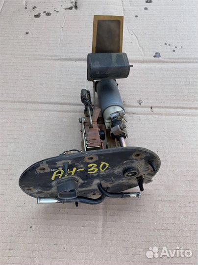 Корпус бензонасоса toyota caldina ST195