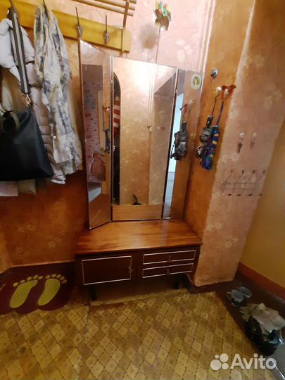 Трюмо трельяж с зеркалом