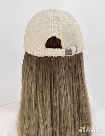 Трендовая кепка плюшевая бейсболка новая