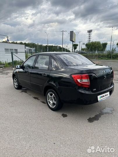 LADA Granta 1.6 МТ, 2013, 124 000 км