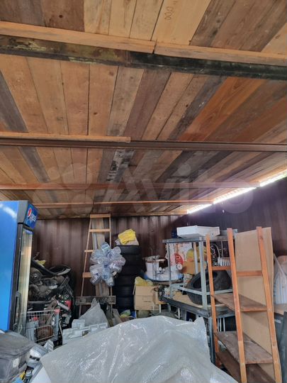 Гараж, > 30 м²