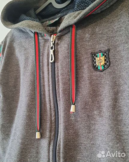 Костюм на мальчика Gucci 152