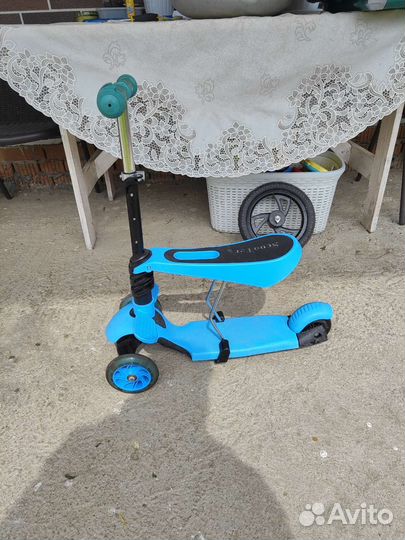 Самокат-беговел