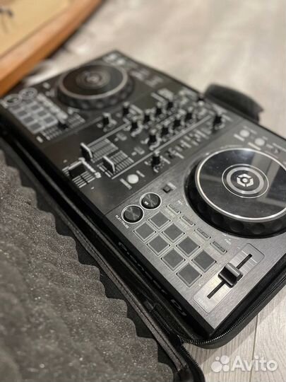 Dj контролер ddj-400