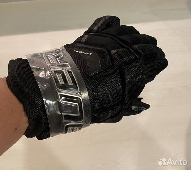 Краги хоккейные