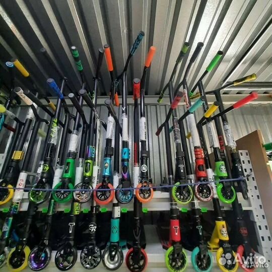 Трюковой самокат