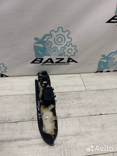 Подлокотник двери Honda CR-V 3