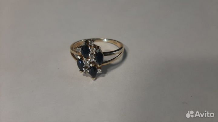 Серебро 925.Кольцо 19,5 р.C Сапфиром(0.68Ct) Бирма