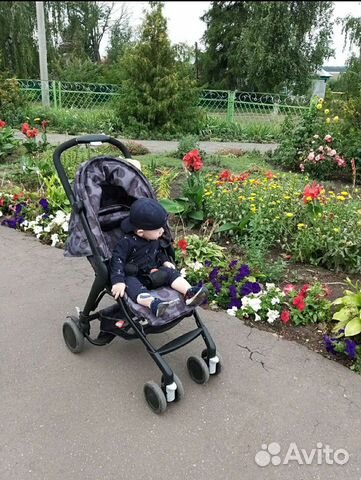 Прогулочная коляска