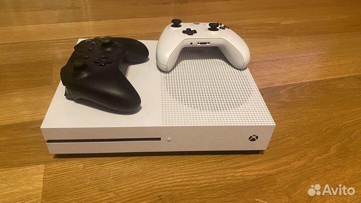 Xbox One S 500gb