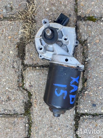 Моторчик стеклоочистителя передний Hyundai Getz