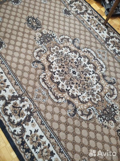 Ковер очень большой