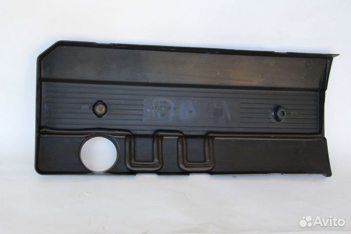 BMW 5 E39 крышка двигателя 17303589