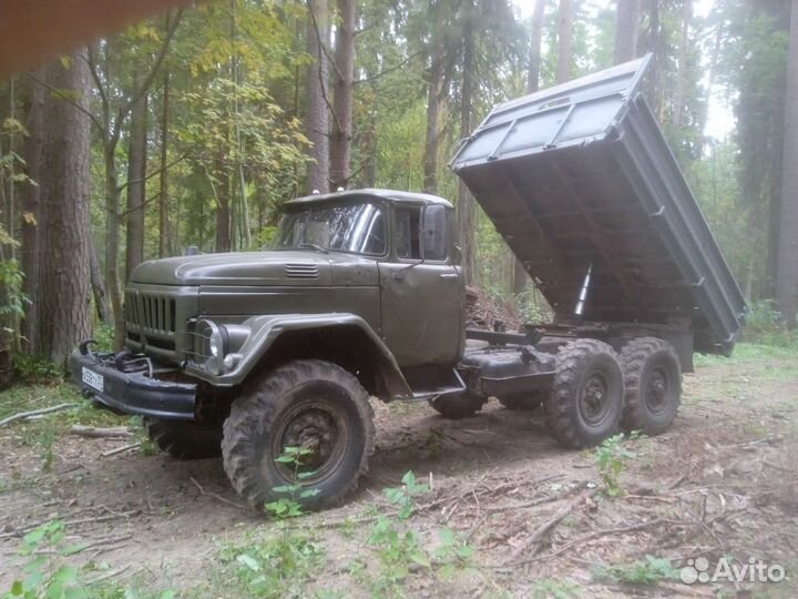 ЗИЛ 131 с КМУ, 1978