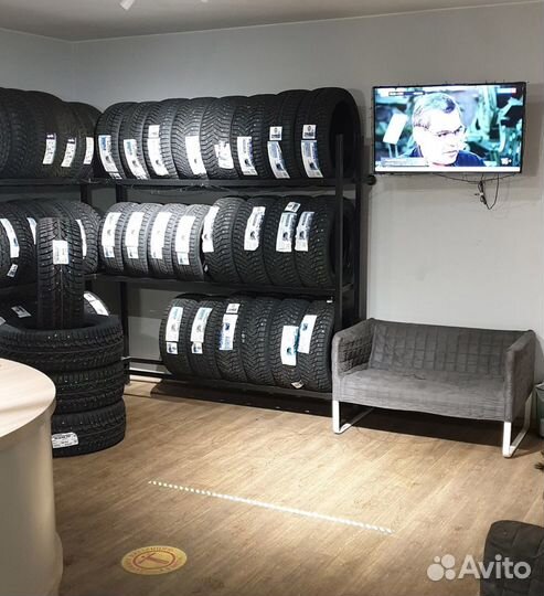 Continental ContiCrossContact Winter 275/45 R21