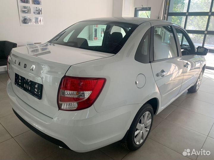 LADA Granta 1.6 МТ, 2023
