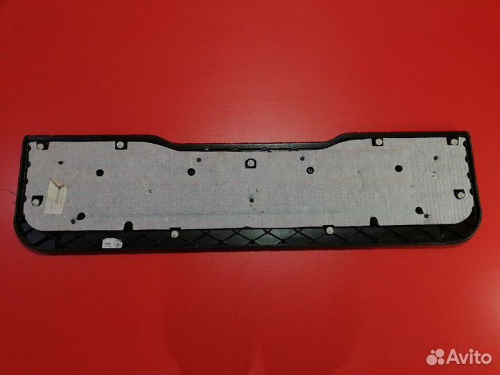 Обшивка борта задняя Land Rover Range Rover L322