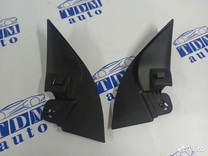 Пластик салона Nissan Altima L32