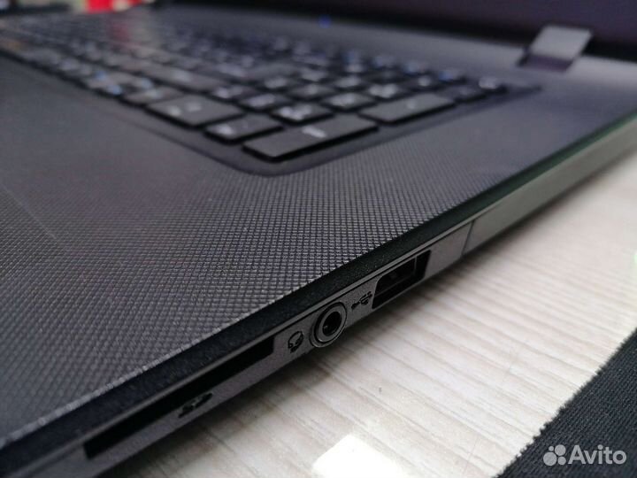 Ноутбук Acer Aspire ES1-732 Б/У