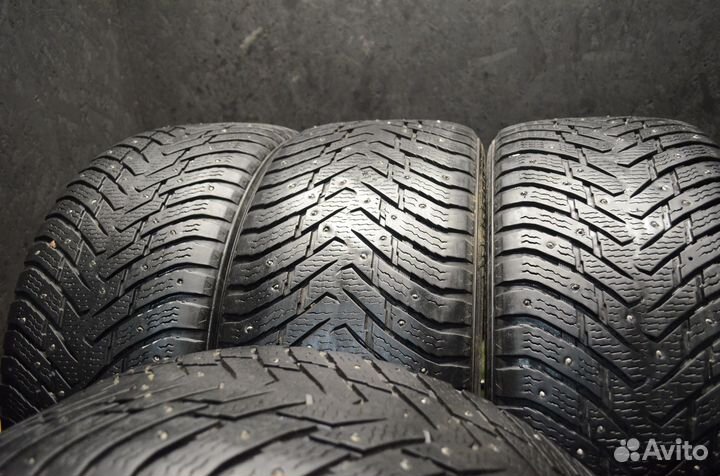 Nokian Tyres Hakkapeliitta 8 SUV 275/45 R21 110T