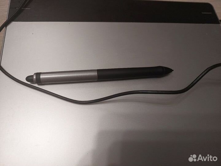 Графический планшет Wacom CTH-680