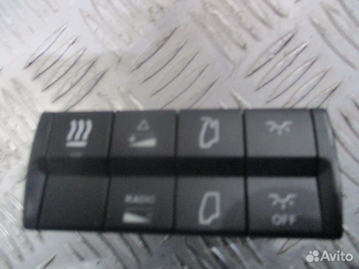 Блок кнопок Mercedes-Benz A9605400046