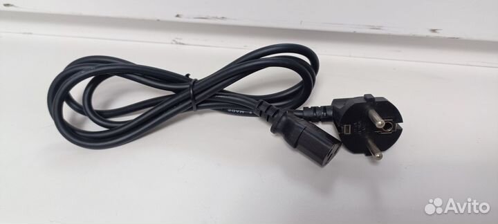 Шнуры на компьютер