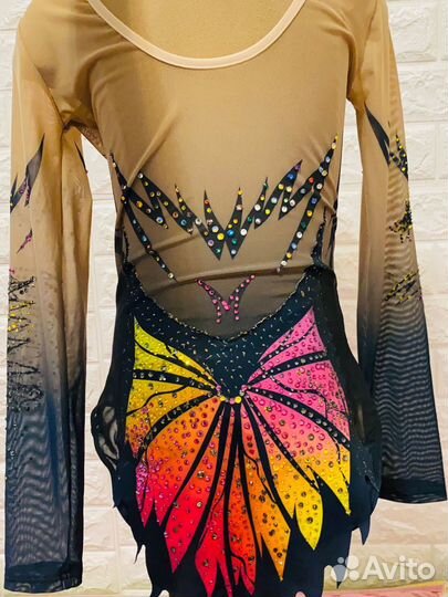 Купальник для художественной гимнастики