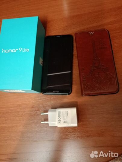 HONOR 9 Lite, 3/32 ГБ
