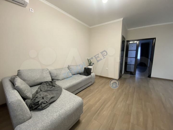 2-к. квартира, 60 м², 1/7 эт.