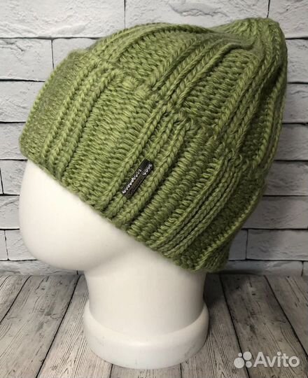 Шапка женская вязаная