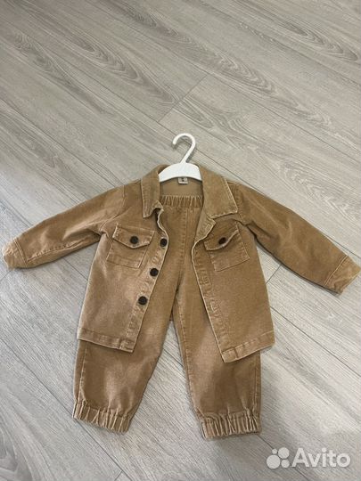 Костюм вельветовый праздничный на мальчика 86 р-р