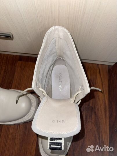 Новые ботинки натуральные. 36 разм. Тренд