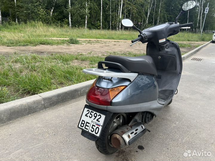 Honda lead 100