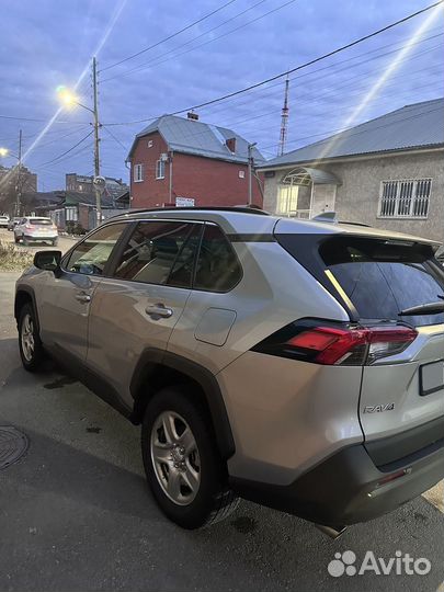 Toyota RAV4 2.5 AT, 2021, 28 720 км