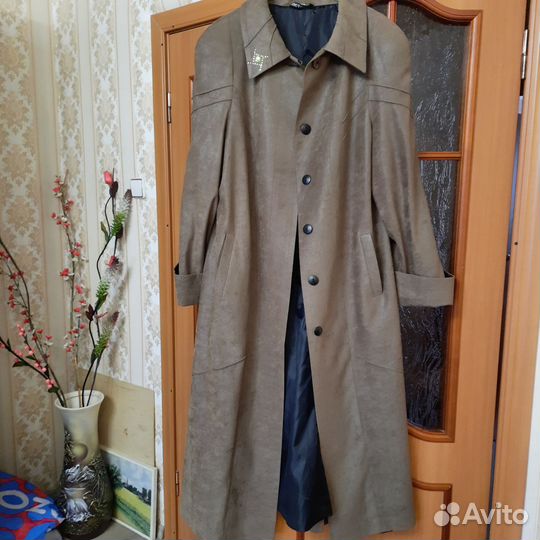 Плащ женский