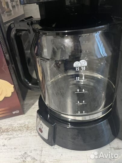 Кофеварка delonghi