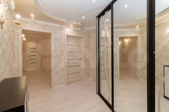 3-к. квартира, 90 м², 12/14 эт.