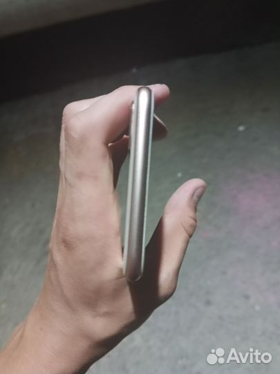 iPhone 8 Plus, 64 ГБ