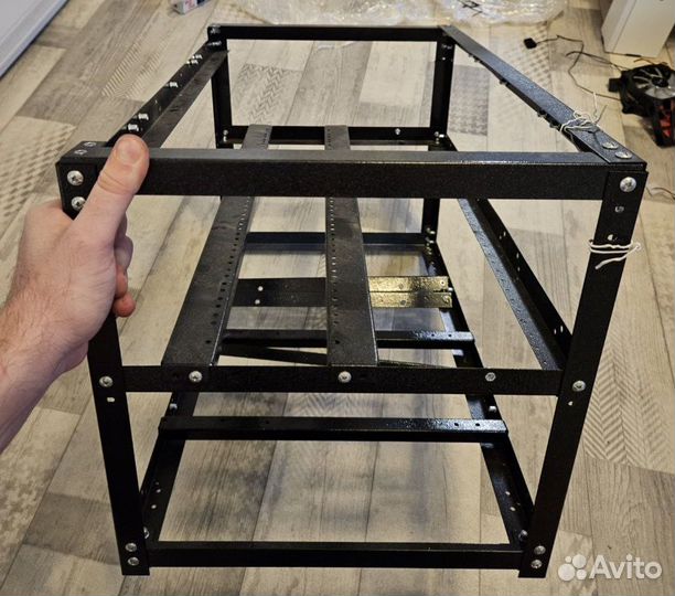 Майнинг ферма риг (Каркас)