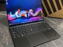 Thinkpad Z13 Gen2 Oled R7 7840U/64gb/2TB