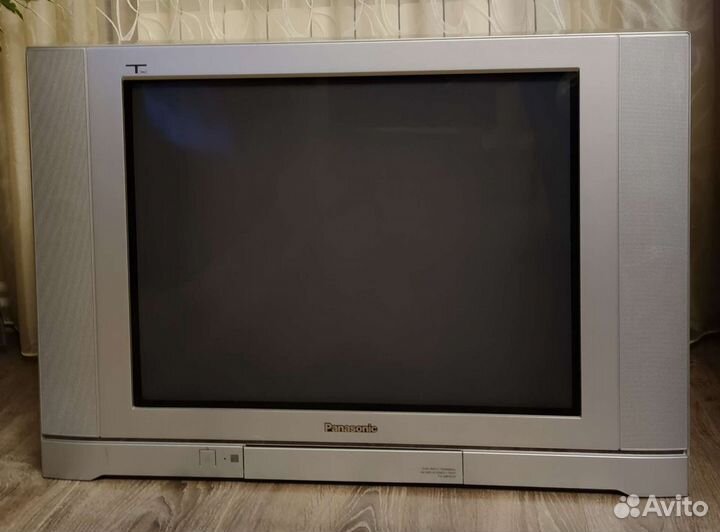 Телевизор Panasonic 29 дюймов