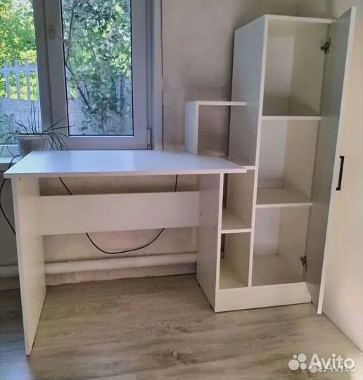 Письменный стол 135см