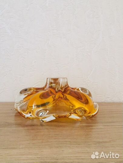 Baзa/Пепельница. Гутное стекло. Чехословакия