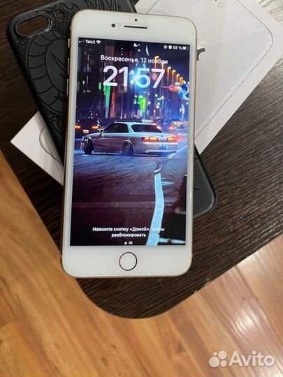 iPhone 8 Plus, 64 ГБ