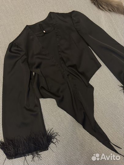 Кардиган с перями короткий