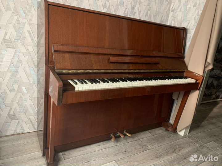 Пианино «Чайковский»