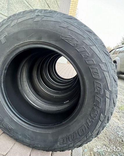 Bridgestone Dueler A/T 265/65 R17