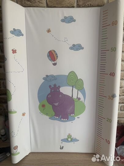 Пеленальная доска на кроватку